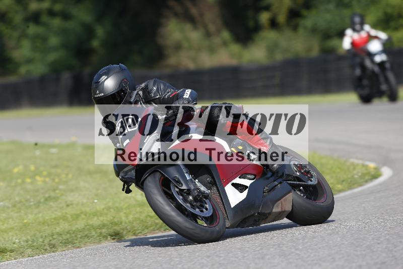 /45 10.08.2025 Plüss Moto Sport ADR/Einsteiger/330